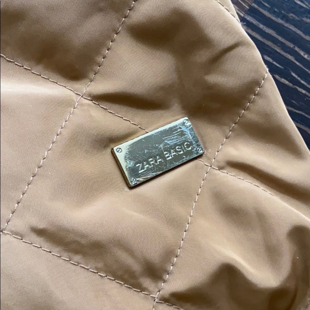 Zara jacket like new thin super nice rain or wind - Picture 3 of 7